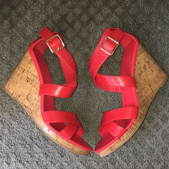 Cole Haan - Picture 5 of 8